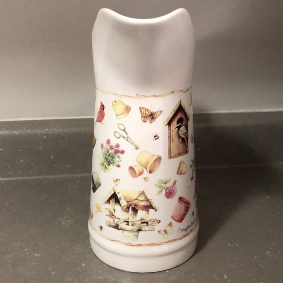 MARJOLEIN BASTIN NATURES SKETCHBOOK LARGE PITCHER 48 OZ, WITH WILDFLOWERS &BIRDS - Picture 4 of 8